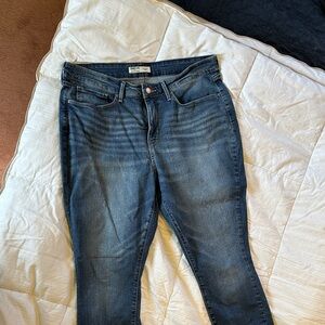 Signature by Levi Strauss Women's Medium Blue Skinny Jeans